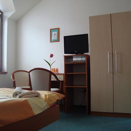 Hotel U Kapra Lázně Bělohrad Dış mekan fotoğraf
