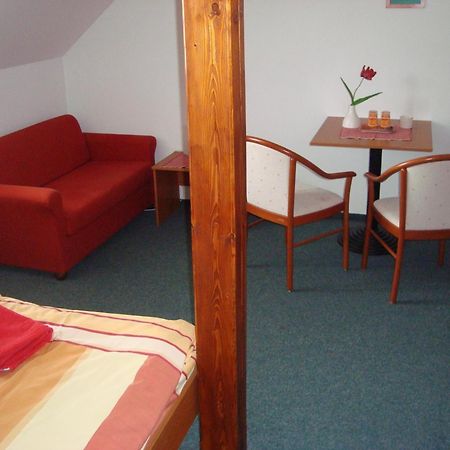 Hotel U Kapra Lázně Bělohrad Dış mekan fotoğraf