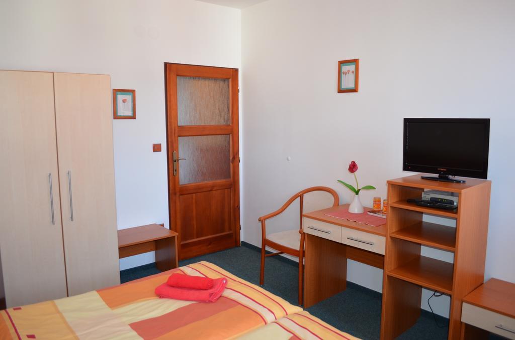 Hotel U Kapra Lázně Bělohrad Dış mekan fotoğraf