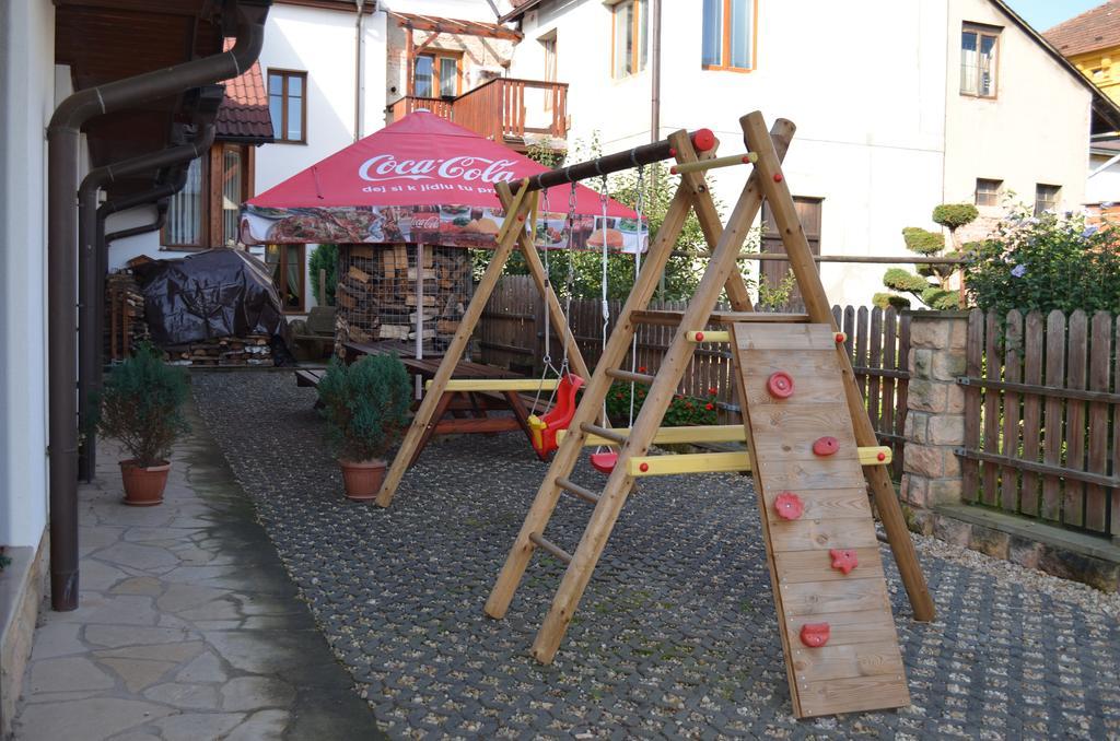 Hotel U Kapra Lázně Bělohrad Dış mekan fotoğraf